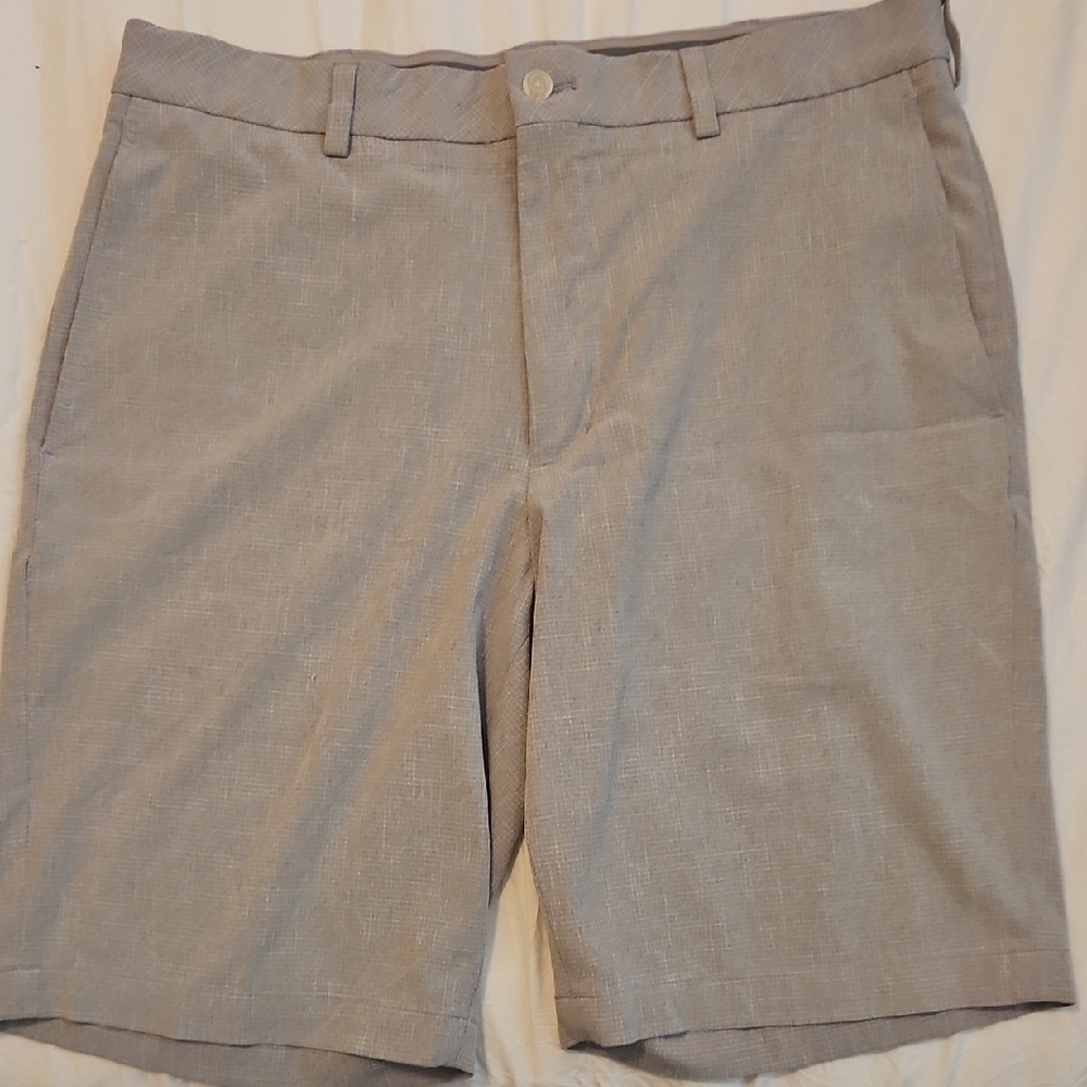 Men's Walter Hagen Gray GOLShorts